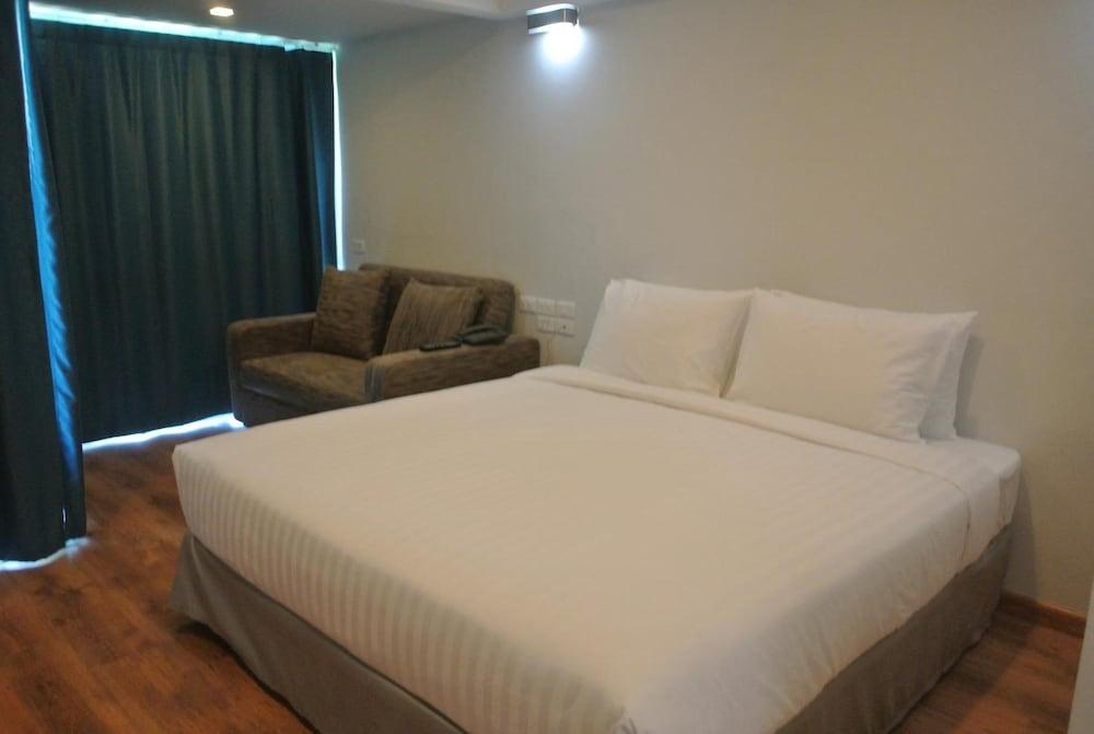 Nantra Thongson Bay Resort & Villas - Monthly Service Choeng Mon Exteriör bild